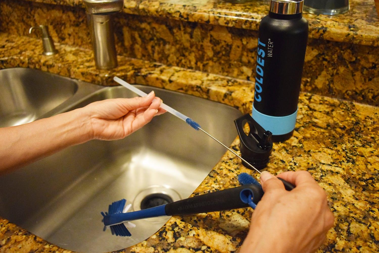 http://coldest.com/cdn/shop/articles/how-to-clean-your-stainless-steel-water-bottle-845760.jpg?v=1695741325